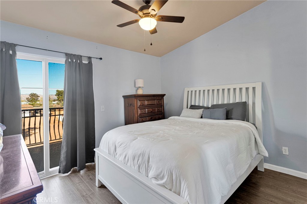 14193 Jicarilla Road, Unit 302 Apple Valley, CA 92307 - Photo 38 of 45