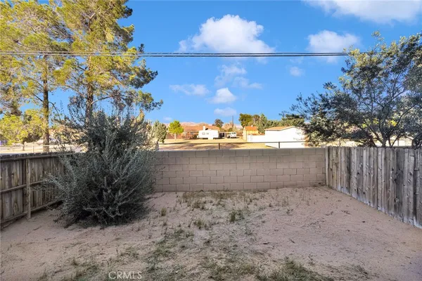 $354,800 | 14193 Jicarilla Road, Unit 302, Apple Valley, CA 92307