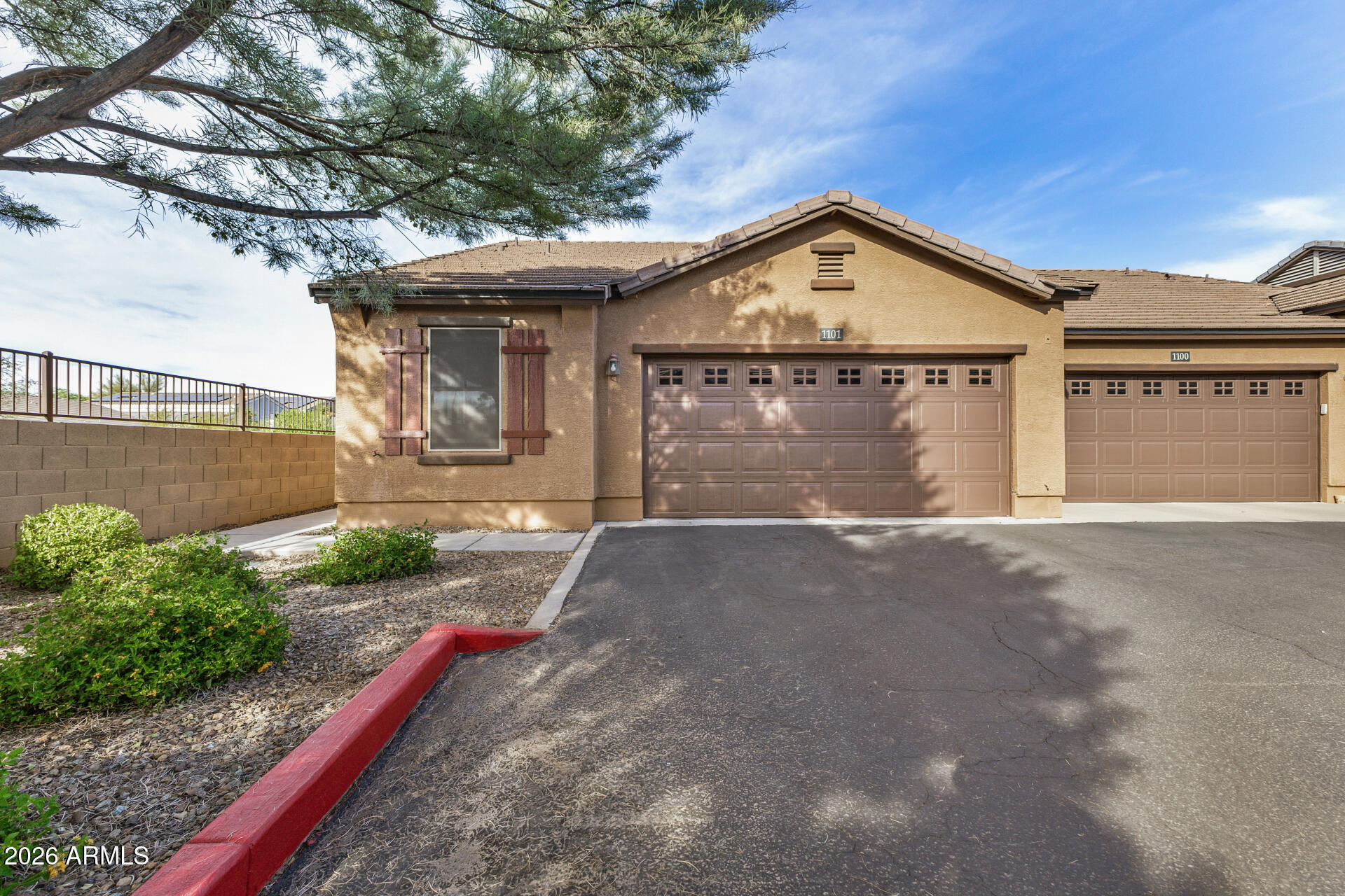 2725 East Mine Creek Road, Unit 1101 Phoenix, AZ 85024 - Photo 2 of 43 a view of outdoor space yard and front view of a house