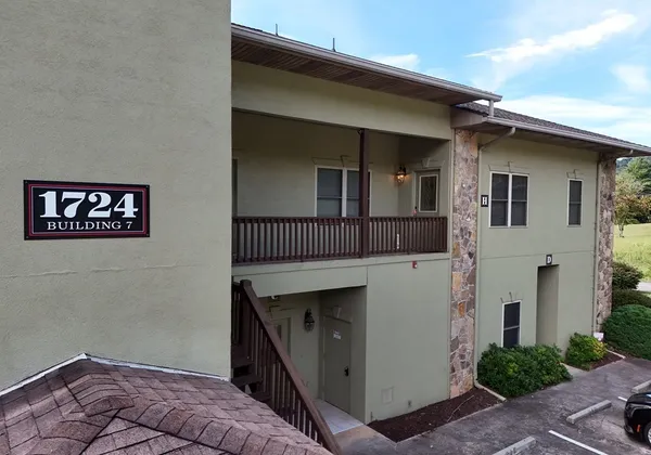 $349,000 | 1724 H Water Crest Way, Young Harris, GA 30582