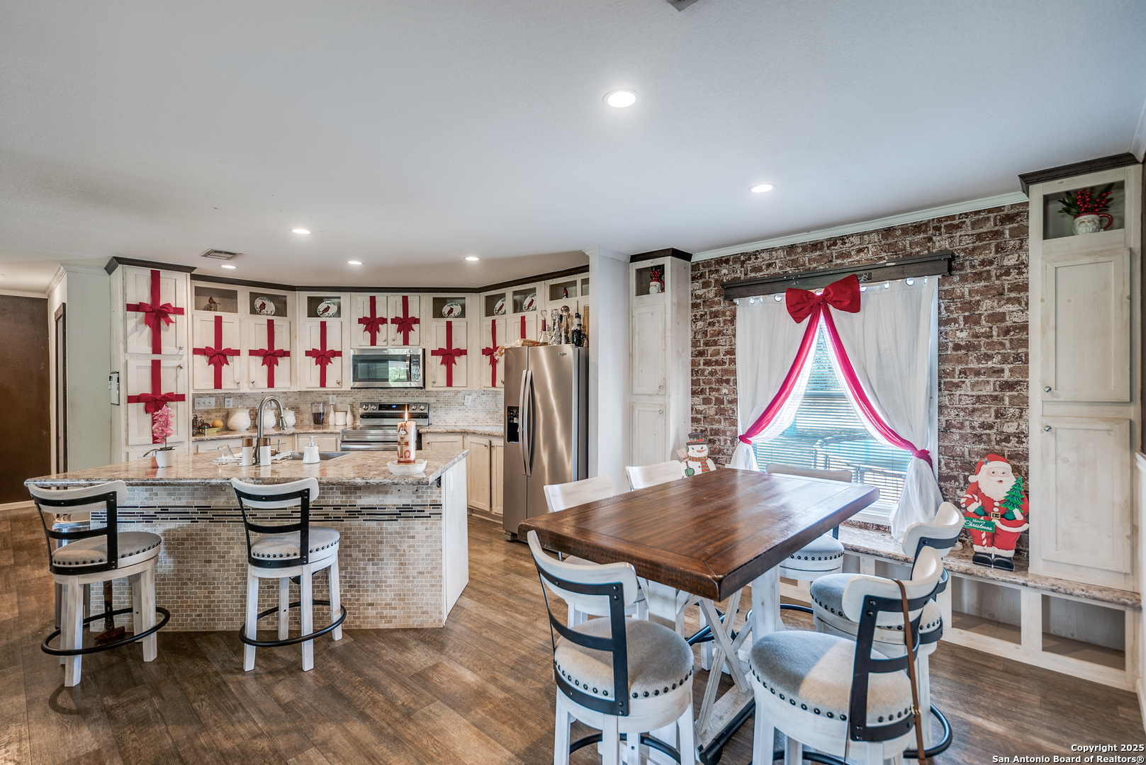 9233 Nelson Road San Antonio, TX 78252 - Photo 11 of 25