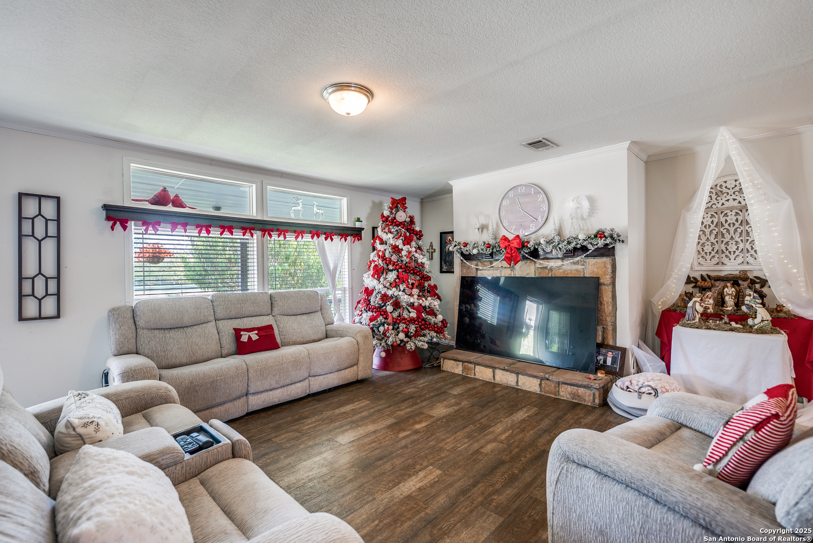 9233 Nelson Road San Antonio, TX 78252 - Photo 7 of 25