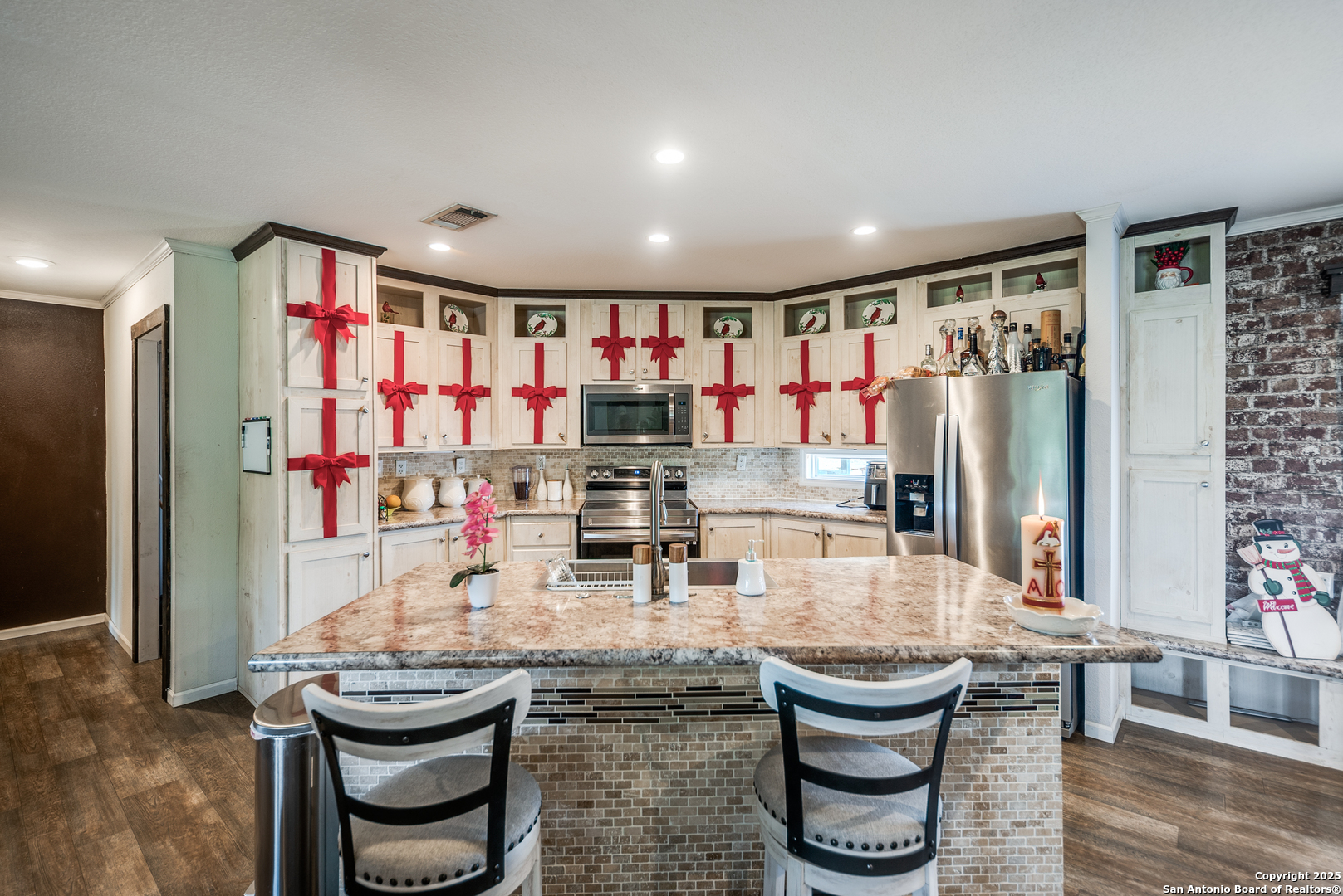 9233 Nelson Road San Antonio, TX 78252 - Photo 10 of 25