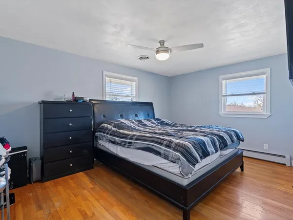 $199,900 | 1420 7th Street, Orion, IL 61273