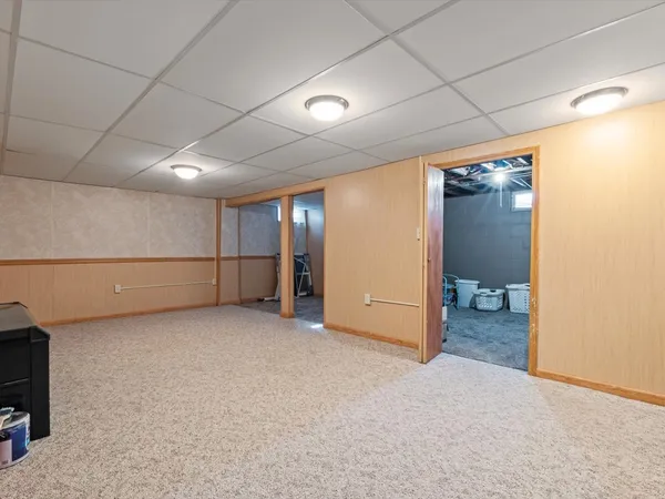 $199,900 | 1420 7th Street, Orion, IL 61273