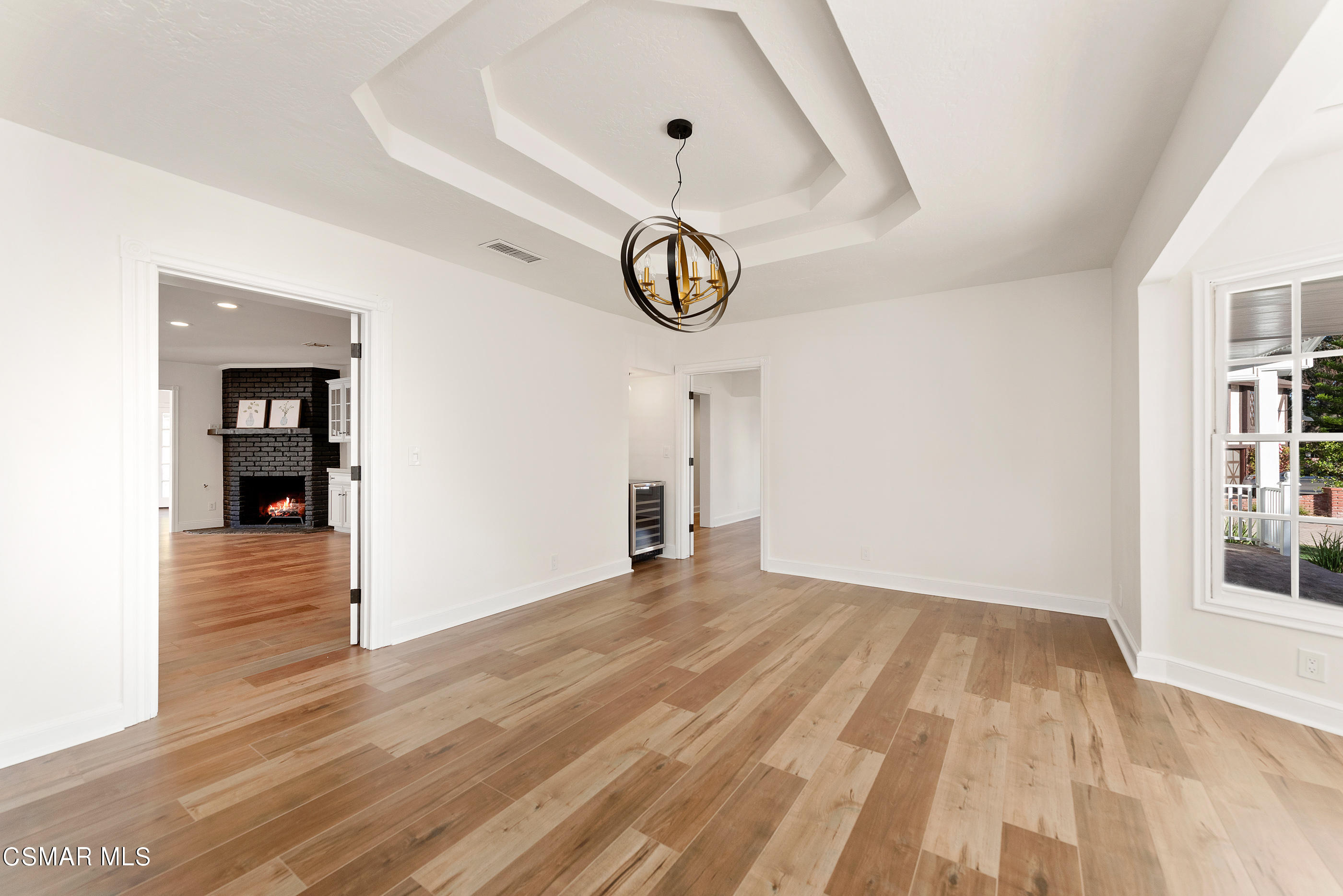 2959 Happy Lane Simi Valley, CA 93065 - Photo 18 of 92 2959 Happy Ln Simi Valley-16