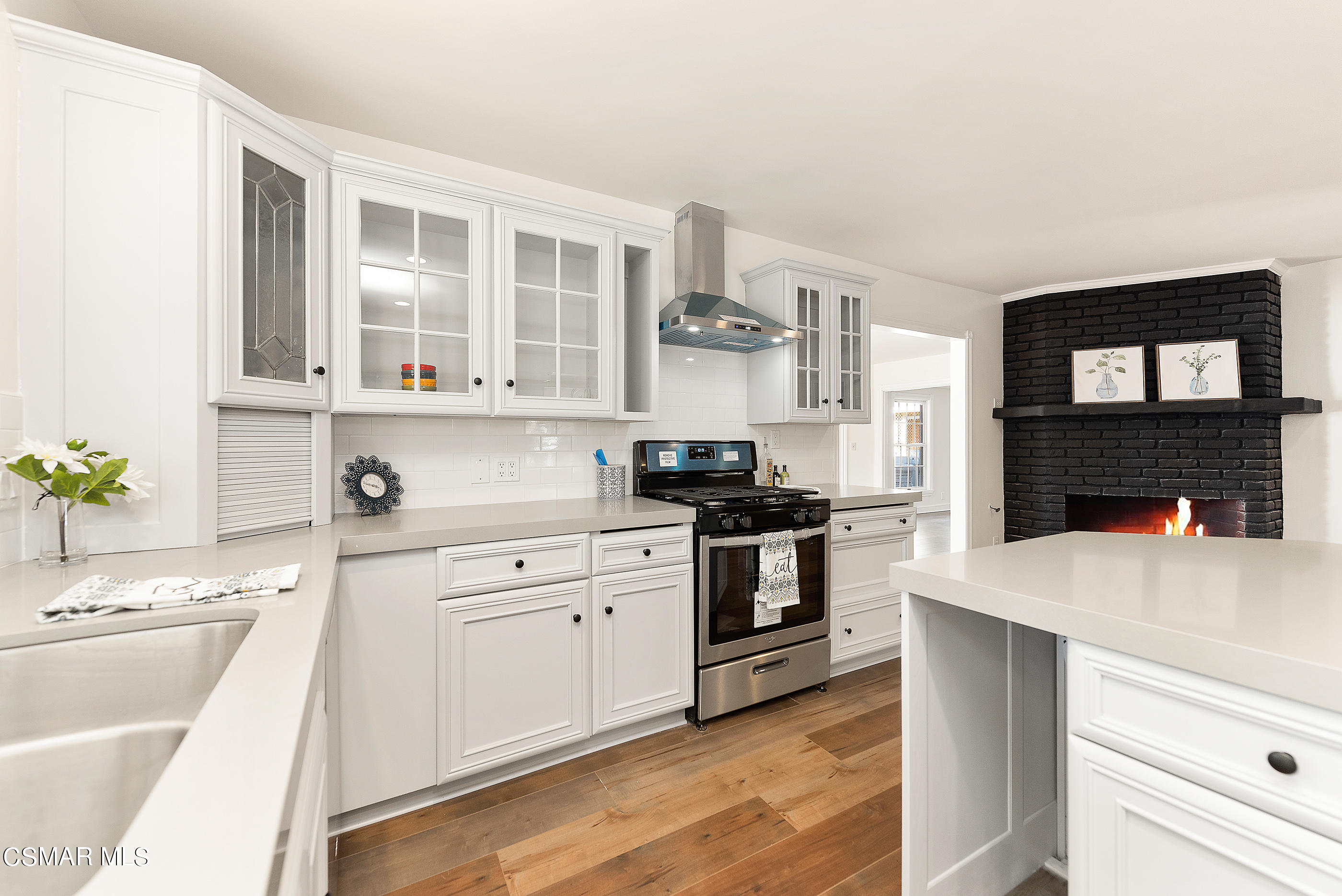 2959 Happy Lane Simi Valley, CA 93065 - Photo 23 of 92 2959 Happy Ln Simi Valley-20