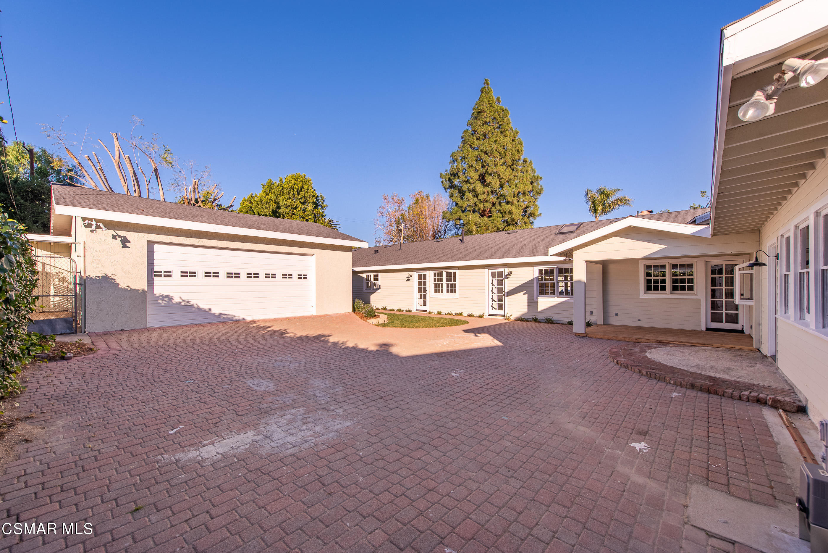 2959 Happy Lane Simi Valley, CA 93065 - Photo 84 of 92 a view of a house with a yard