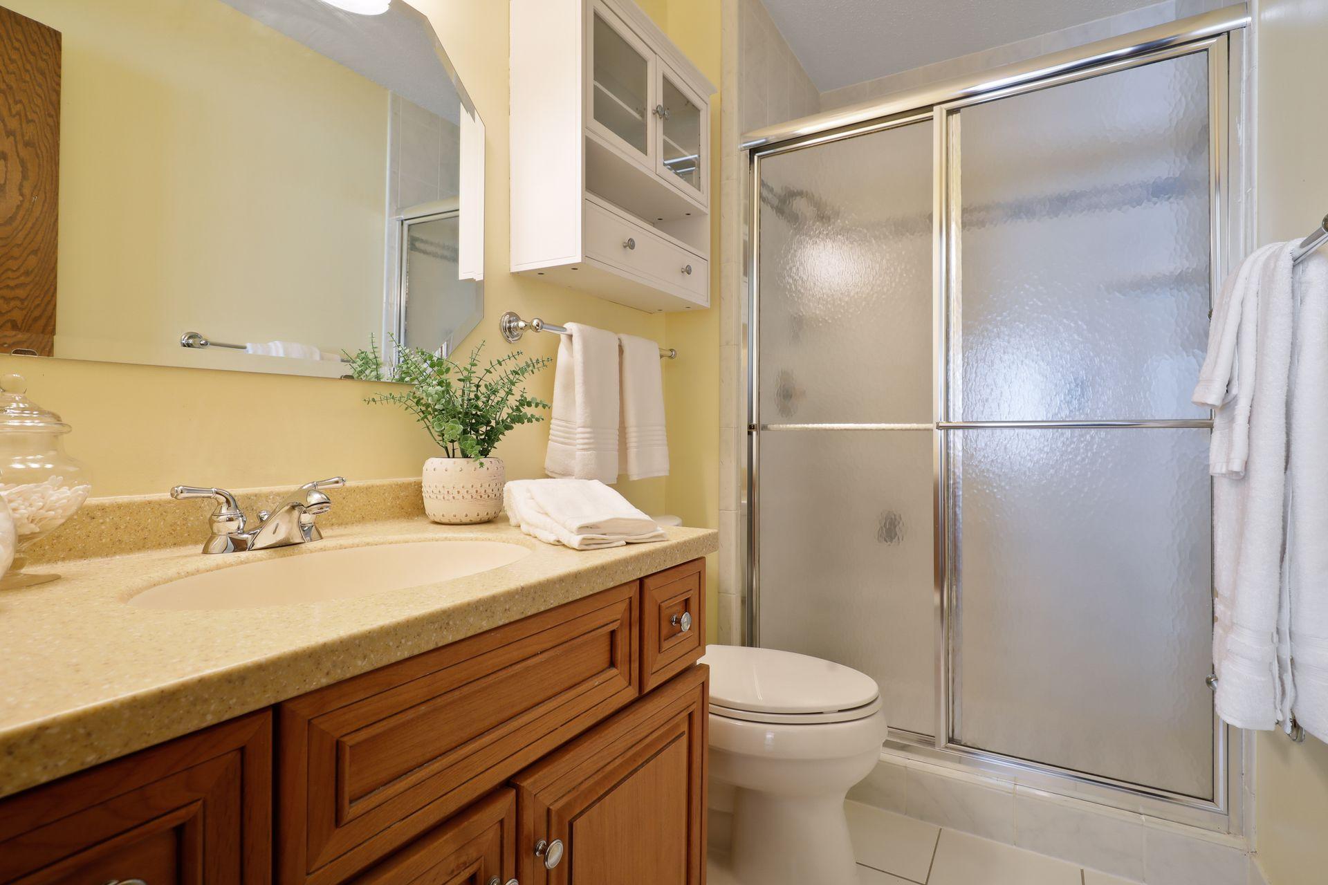 8213 Maryland Road Bloomington, MN 55438 - Photo 10 of 23 Gallery Image 10
