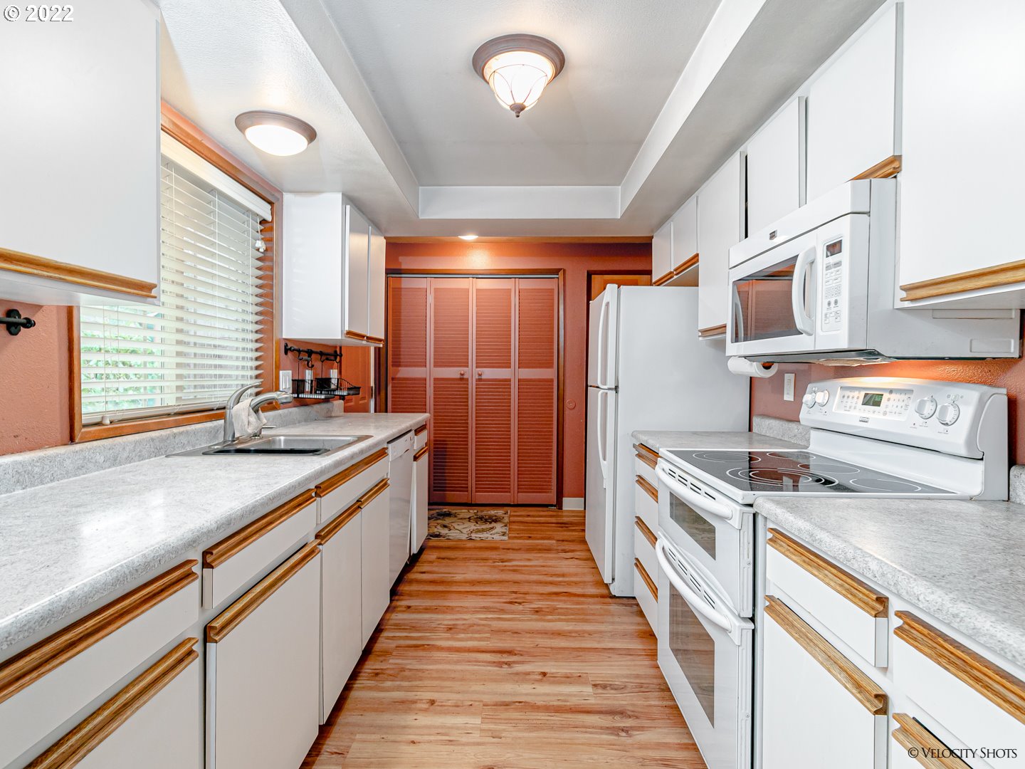 65579 East Alpine Way Rhododendron, OR 97049 - Photo 12 of 32 Gallery Image 12