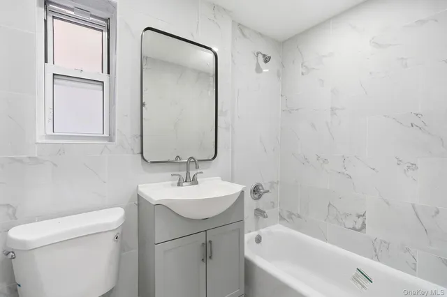 $825,000 | 2943 Yates Avenue | Laconia