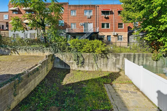 $825,000 | 2943 Yates Avenue | Laconia