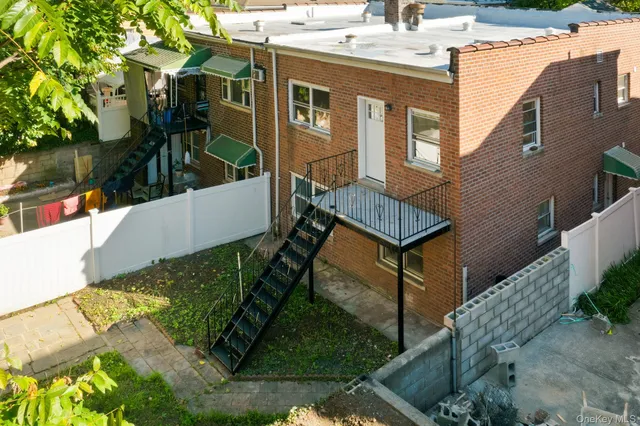 $825,000 | 2943 Yates Avenue | Laconia