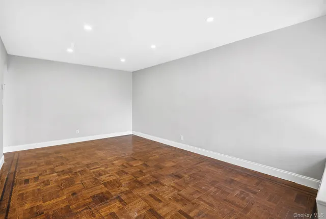 $825,000 | 2943 Yates Avenue | Laconia