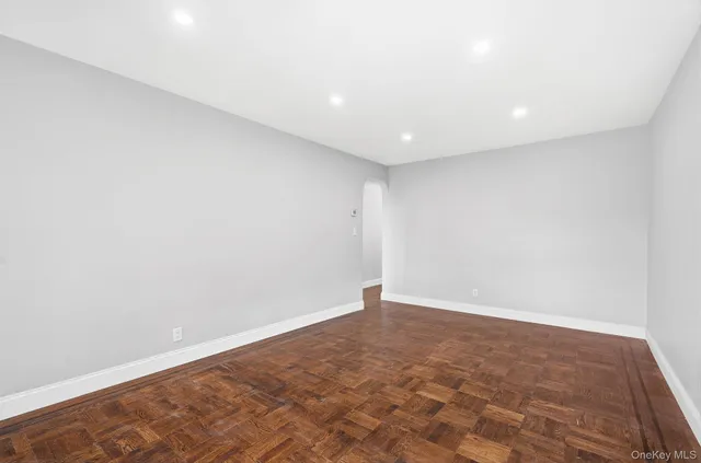 $825,000 | 2943 Yates Avenue | Laconia