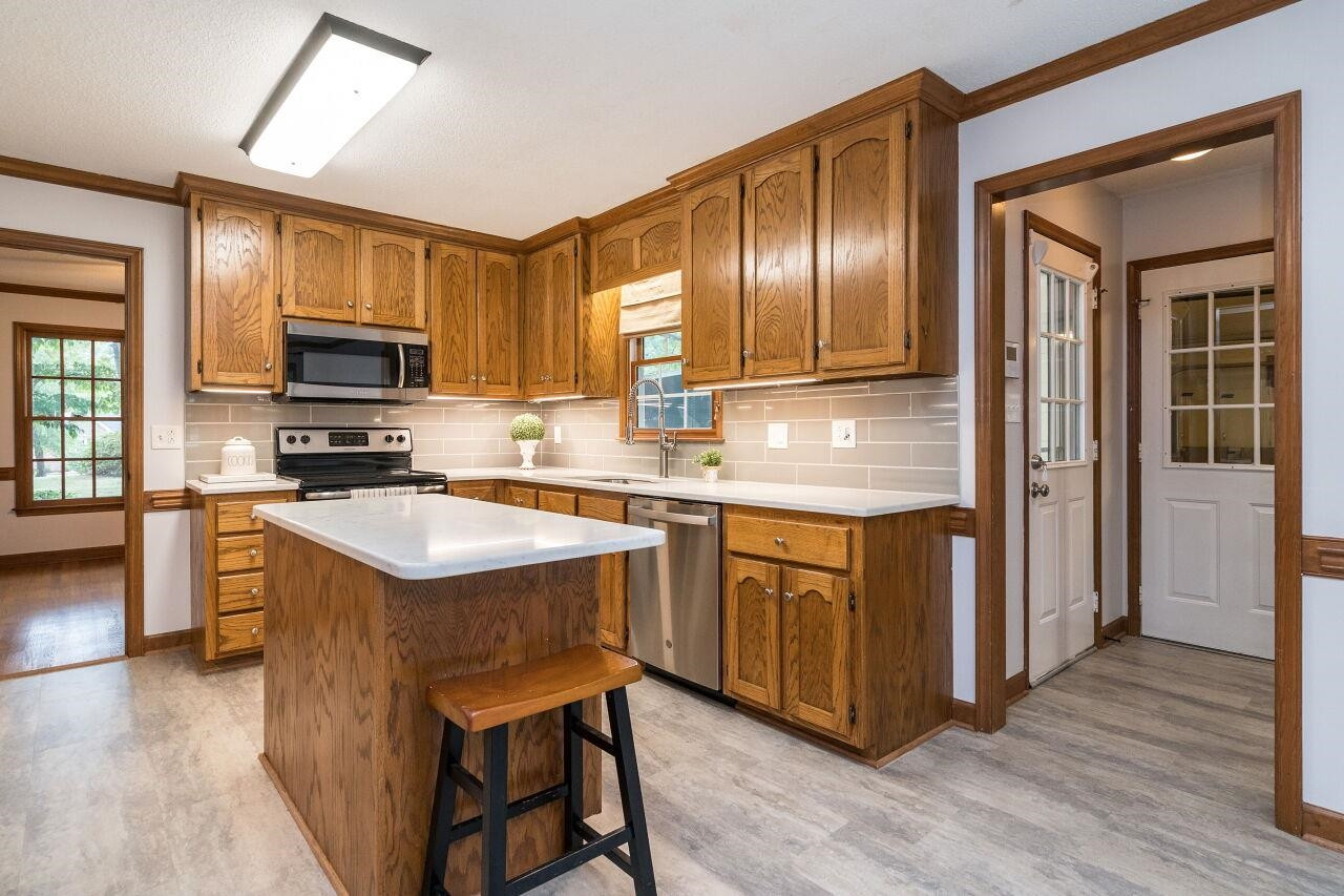 5945 Hampton Ridge Road Raleigh, NC 27603 - Photo 14 of 31 Photo 14