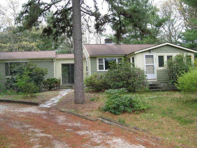 202 Crockers Neck Road Cotuit, MA 02635 - Photo 1 of 17 Primary Photo