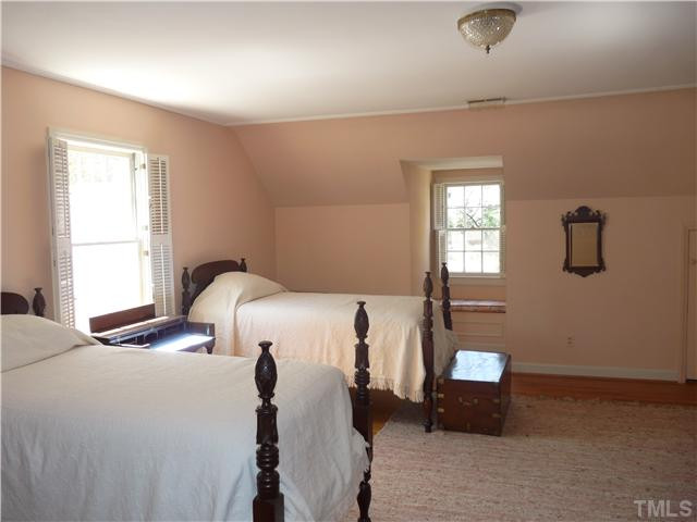 1612 Jarvis Street Raleigh, NC 27608 - Photo 14 of 25 Bedroom
