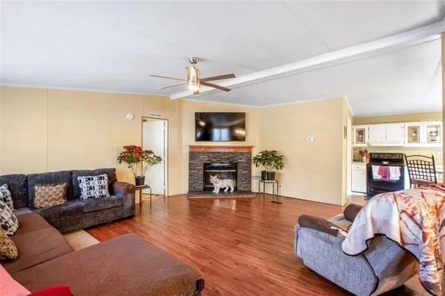 $290,000 | 429 Graystone Drive, Winder, GA 30680