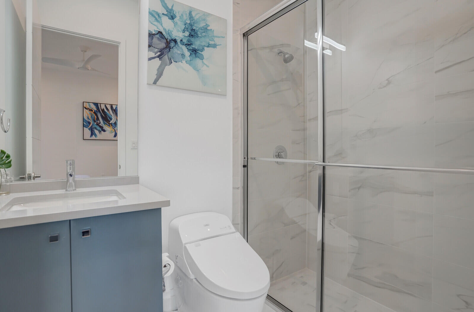 8611 Dearborn River Way Boca Raton, FL 33496 - Photo 12 of 109 GUEST BATHROOM ON 1ST FLOOR