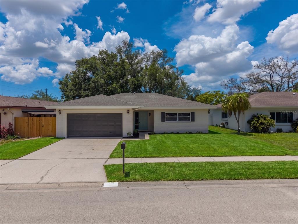 11818 69th Way Largo, FL 33773 - Photo 1 of 39