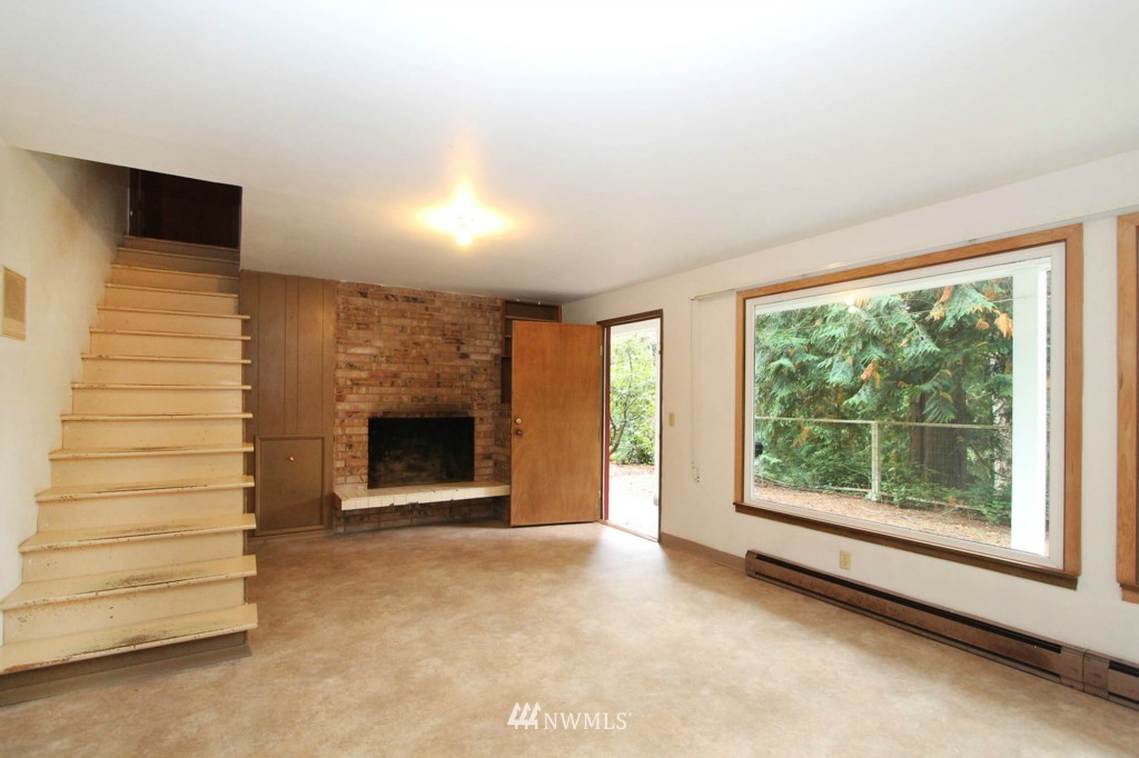 13809 Southwest 240th Street Vashon, WA 98070 - Photo 11 of 22 Gallery Image 11