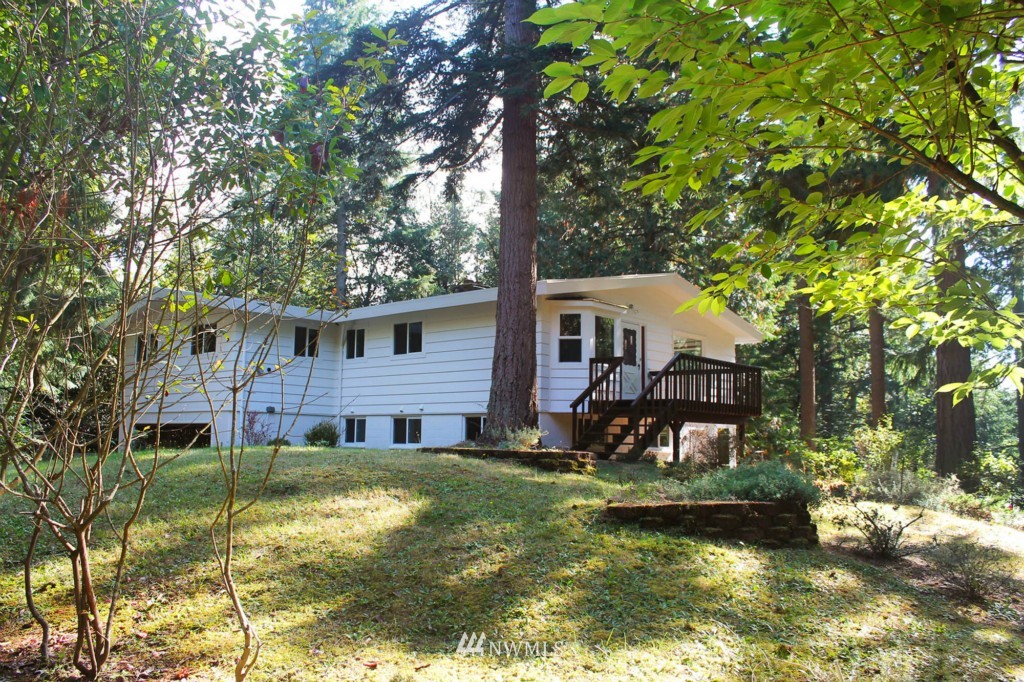 13809 Southwest 240th Street Vashon, WA 98070 - Photo 22 of 22 Gallery Image 22