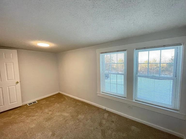 24 Grandview Road Bow, NH 03304 - Photo 11 of 36