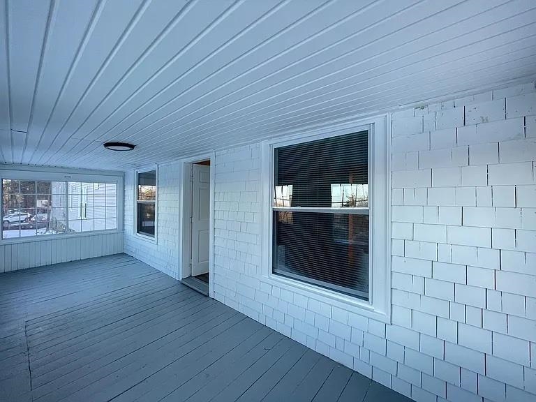 24 Grandview Road Bow, NH 03304 - Photo 4 of 36