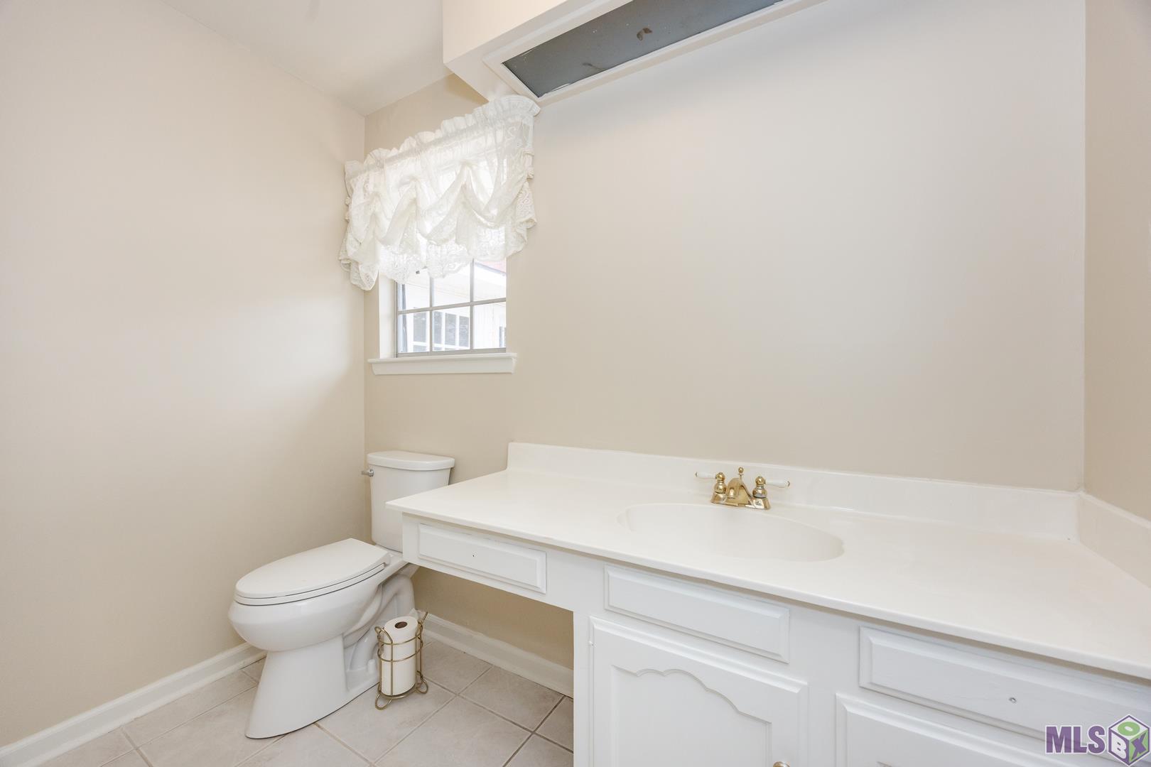 24540 Ory Avenue Plaquemine, LA 70764 - Photo 13 of 59