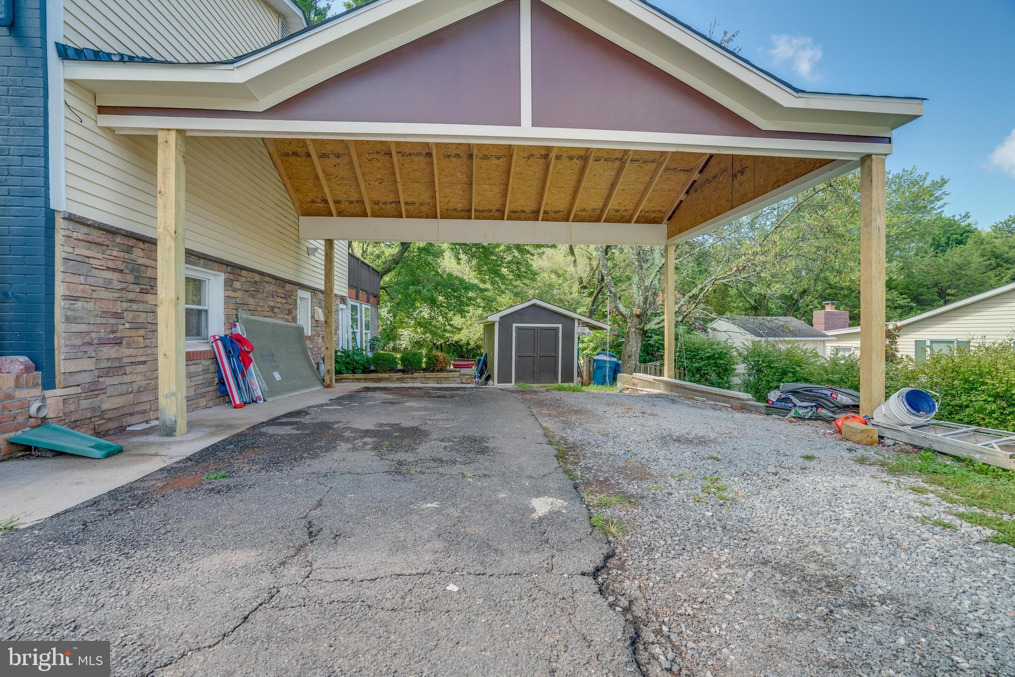 801 West Church Road Sterling, VA 20164 - Photo 4 of 48 Gallery Image 4