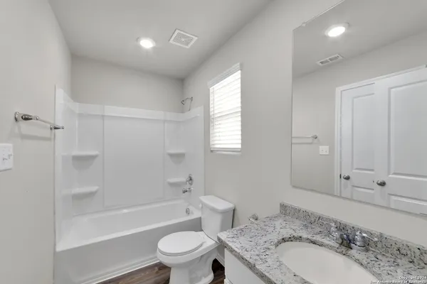 $1,395 | 124 Marigold Place, San Antonio, TX 78253