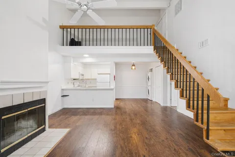 $385,000 | 239 Deer Hill, South Salem, NY 10590