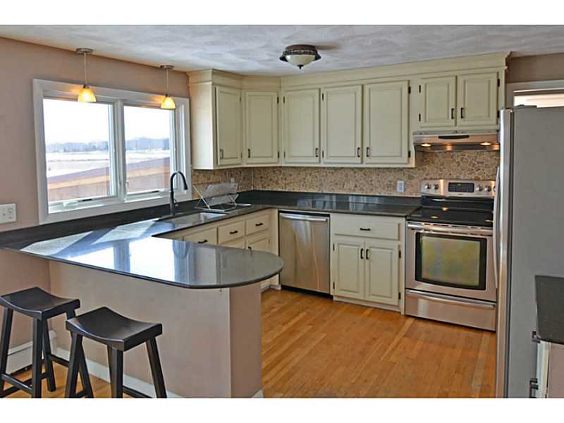 74 Nekick Road Warwick, RI 02818 - Photo 5 of 25 Kitchen.