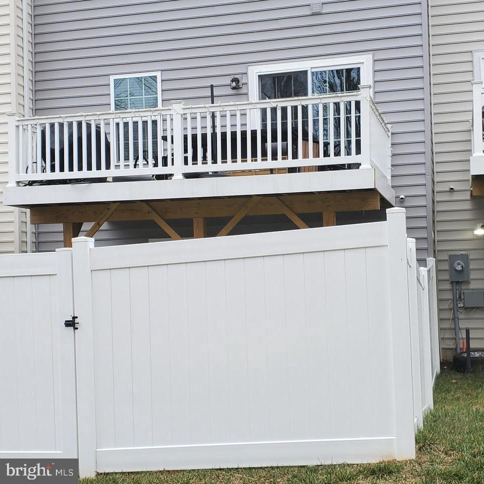 303 Rising Sun Road Fredericksburg, VA 22405 - Photo 37 of 39 Huge Trek Deck & Fenced Backyard