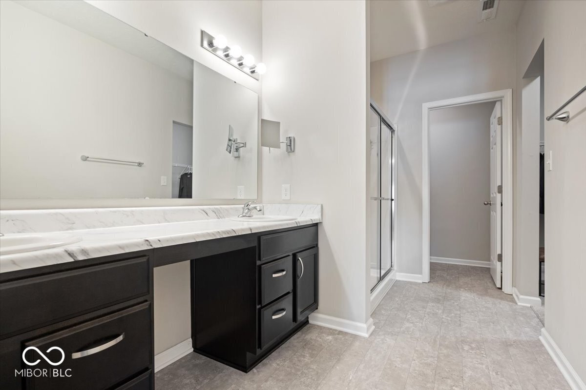 8138 Cagles Mill Trace Avon, IN 46123 - Photo 17 of 26