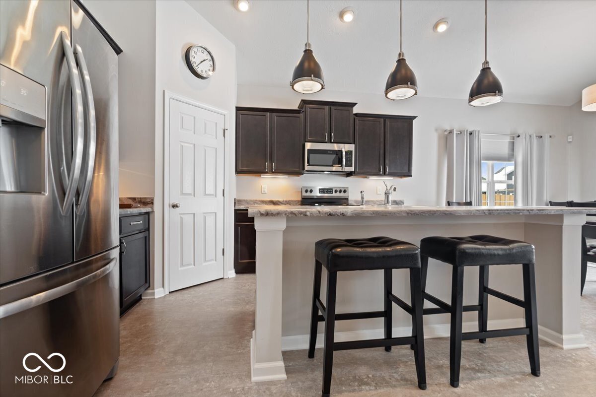 8138 Cagles Mill Trace Avon, IN 46123 - Photo 21 of 26