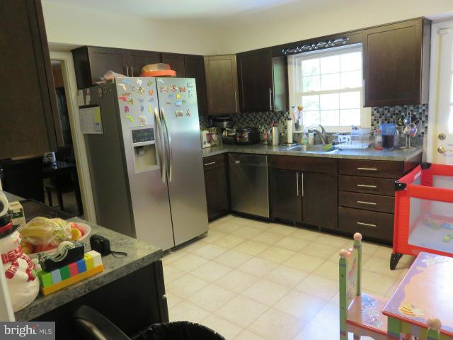 11705 Eden Road Silver Spring, MD 20904 - Photo 7 of 30 Kitchen