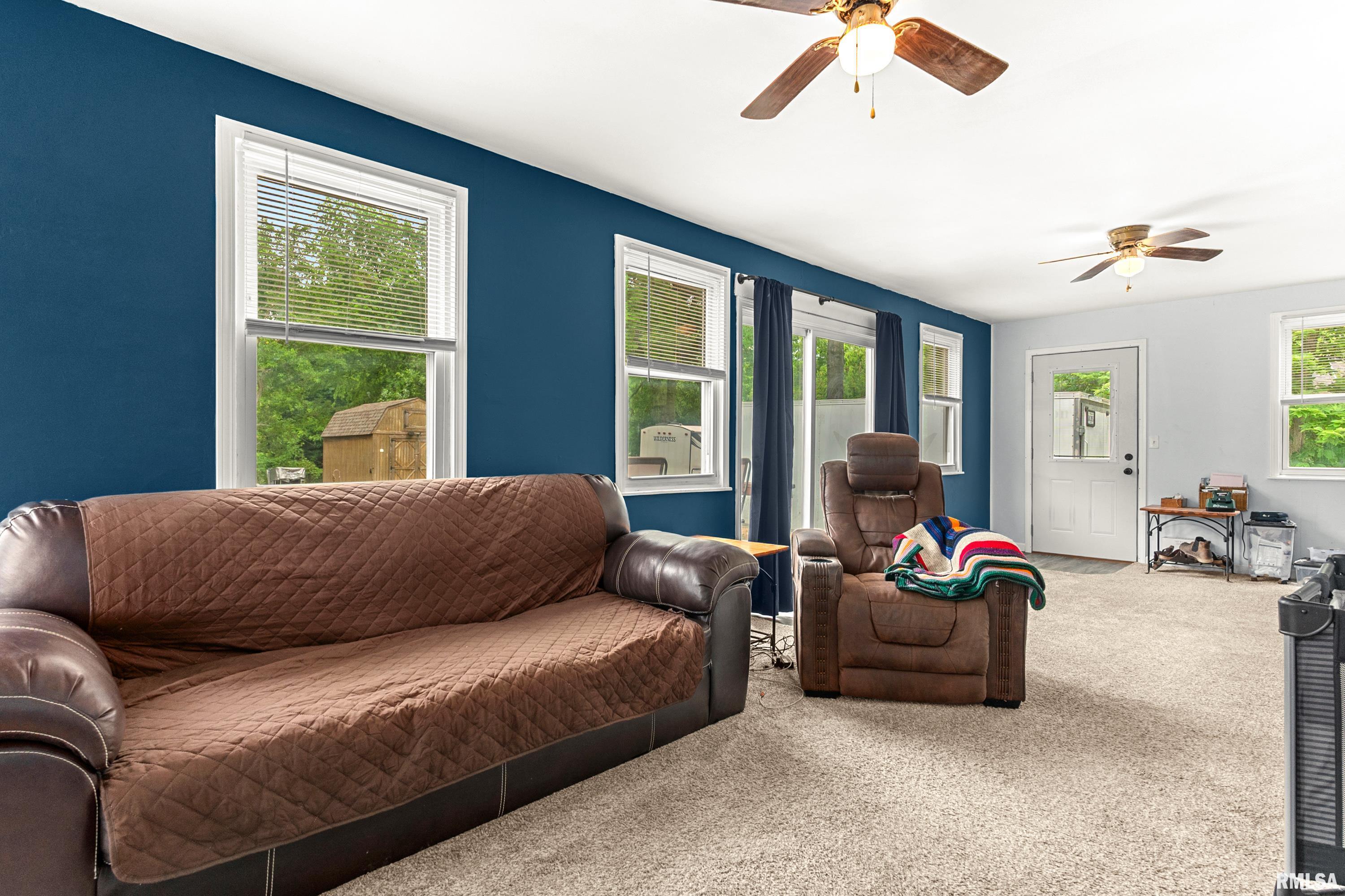 403 Edgewood Court Washington, IL 61571 - Photo 27 of 33