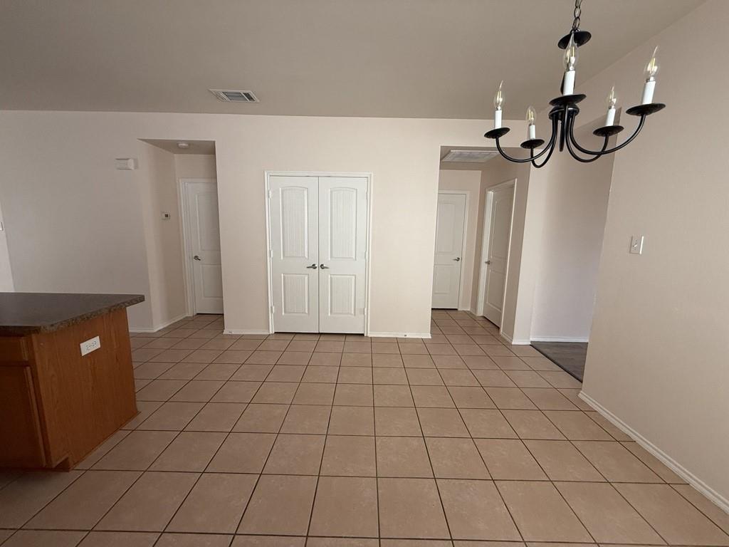 2224 Hummingbird Way Mesquite, TX 75181 - Photo 13 of 28 a view of a livingroom with a furniture