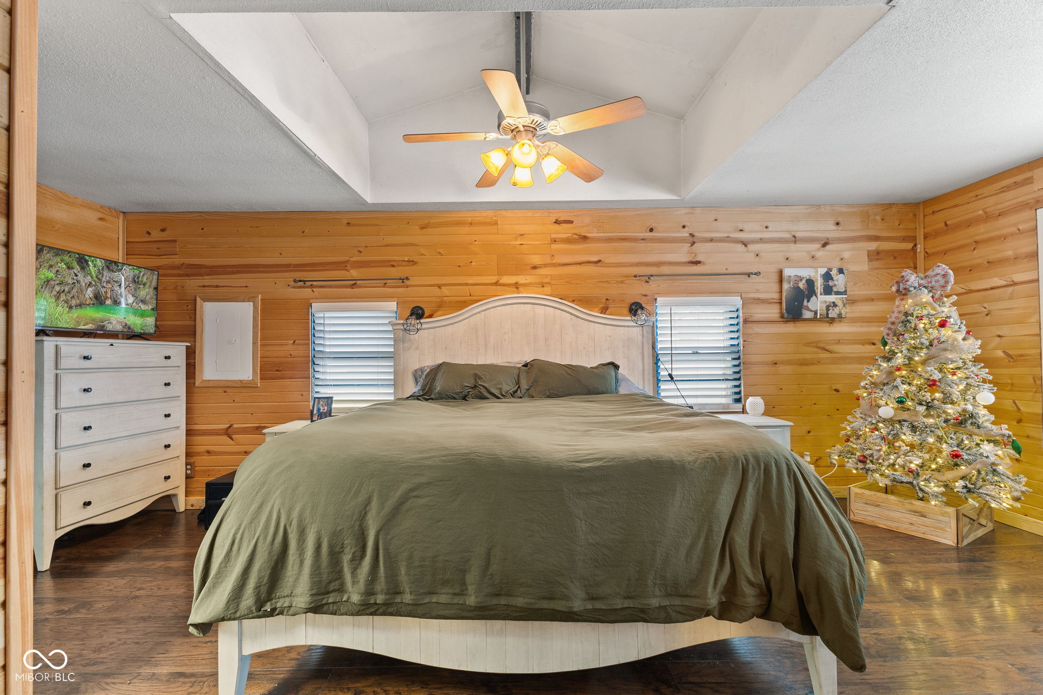 8358 West Sycamore Road Fairland, IN 46126 - Photo 11 of 27