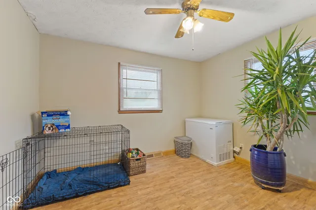 $299,900 | 8358 West Sycamore Road, Fairland, IN 46126