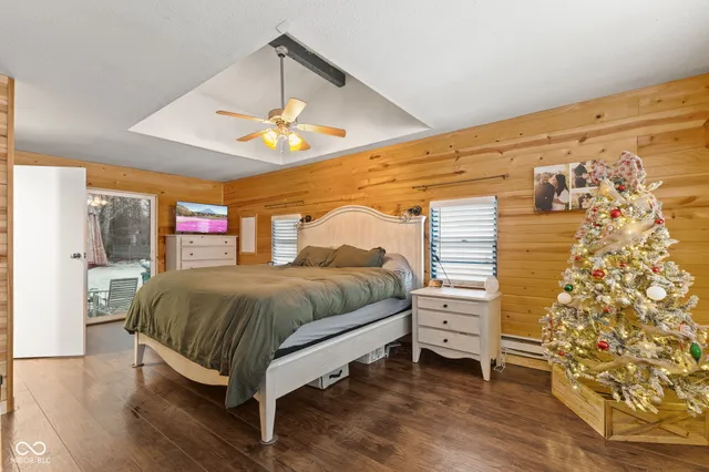 $299,900 | 8358 West Sycamore Road, Fairland, IN 46126