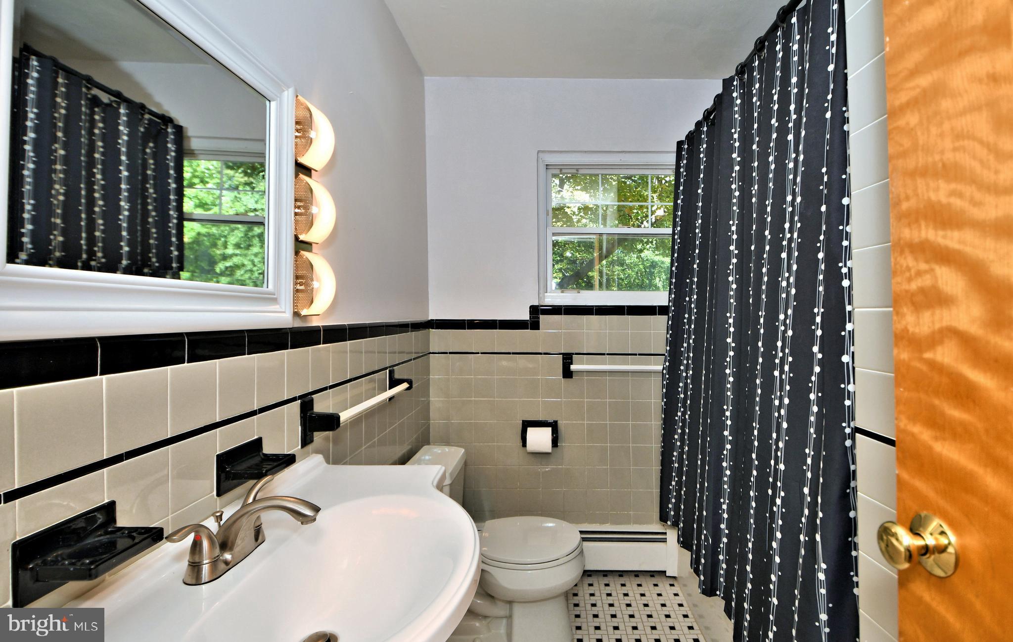 1441 Lawrenceville Road Lawrenceville, NJ 08648 - Photo 38 of 49 2 floor full Bath room