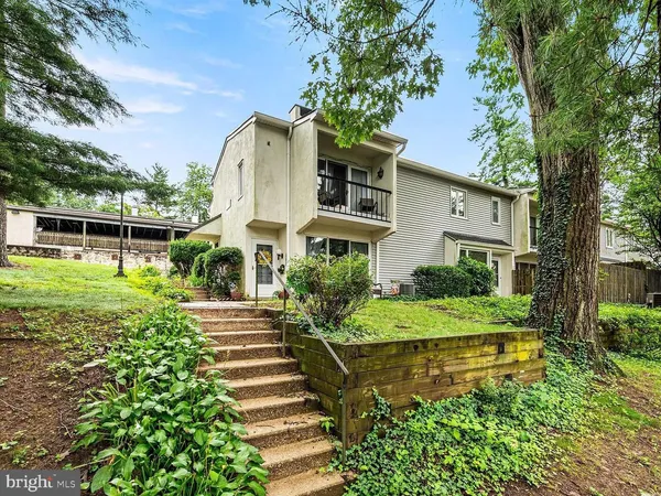 $309,000 | 239 East Chelsea Circle, Newtown Square, PA 19073