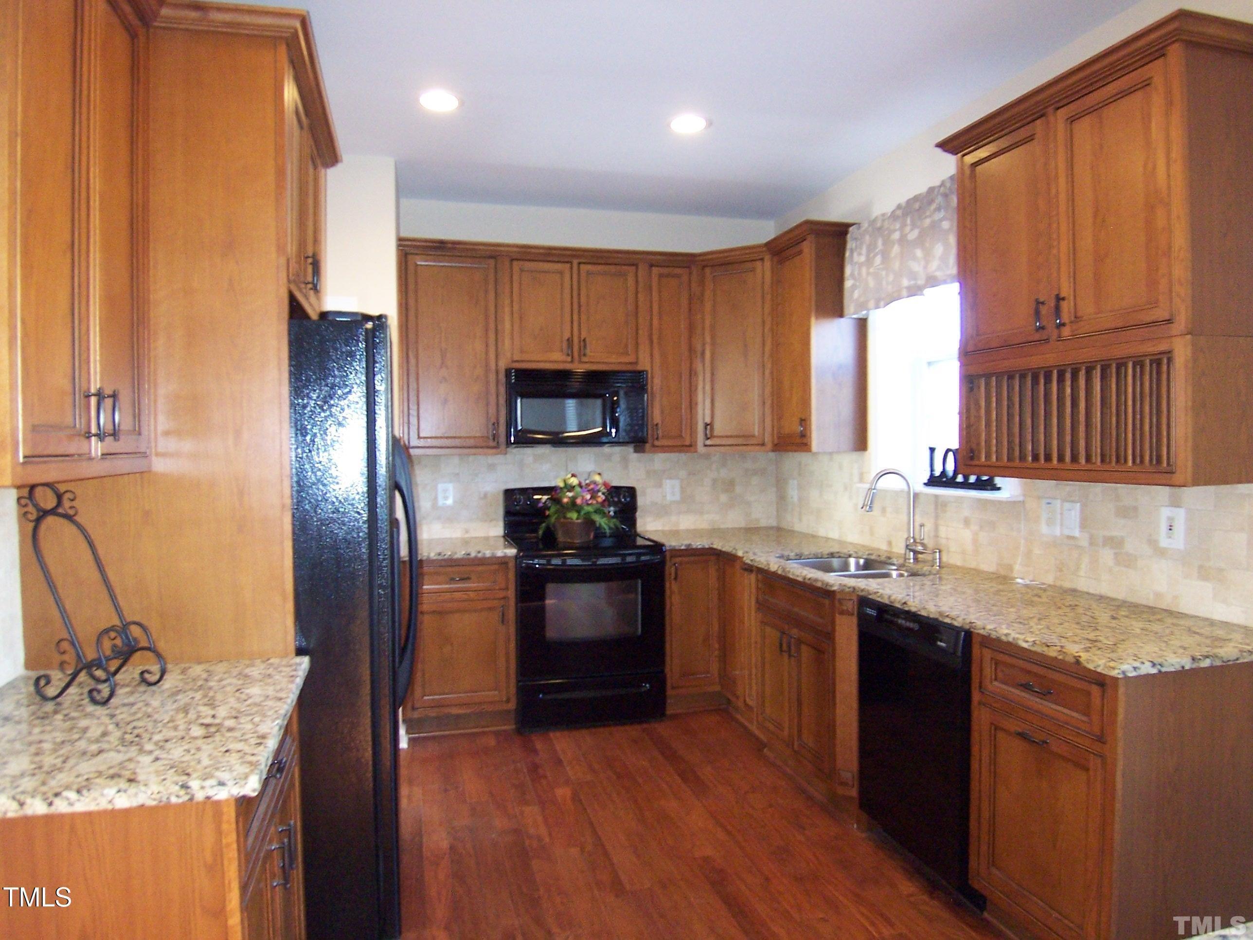 5525 Keowee Way Raleigh, NC 27616 - Photo 2 of 10 Photo #2