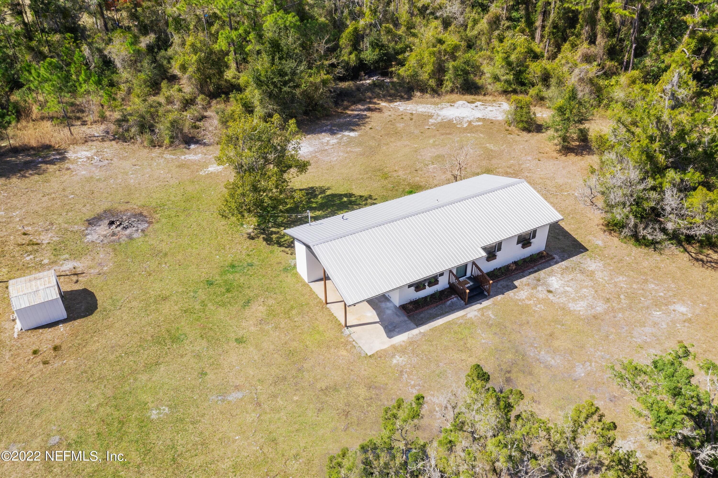 646 West River Road Palatka, FL 32177 - Photo 16 of 20 04-Aerial Front-1