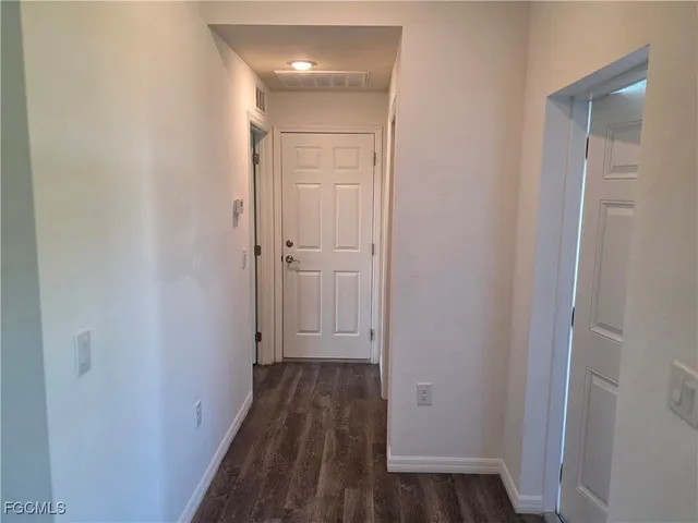 $1,900 | 131 Carousel Avenue, LaBelle, FL 33935