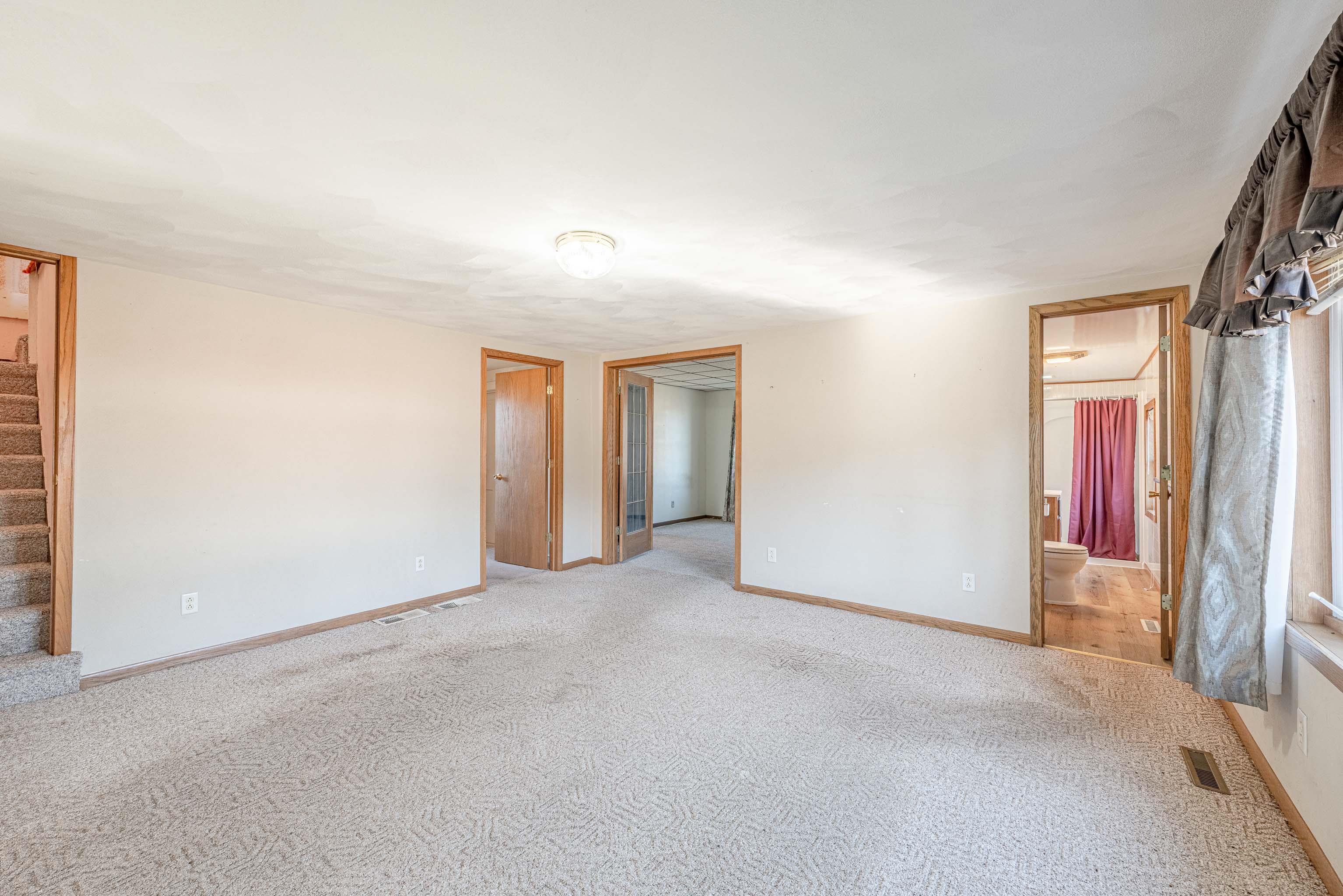 1693 Sawmill Road Argyle, WI 53504 - Photo 13 of 80