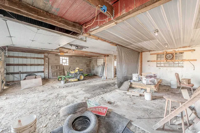 $1,275,000 | 1693 Sawmill Road, Argyle, WI 53504